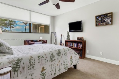 Wonderful and fully upgraded 2-bedroom, 2 1/2 -bath condo in on Bonaventure Country Club in Florida - for sale on GolfHomes.com, golf home, golf lot