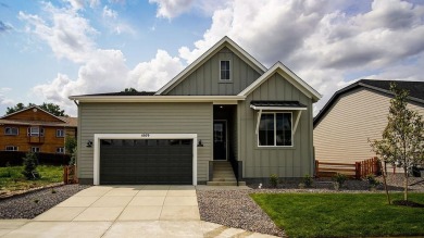 This home is perfect for those looking for a spacious on Columbine Country Club in Colorado - for sale on GolfHomes.com, golf home, golf lot