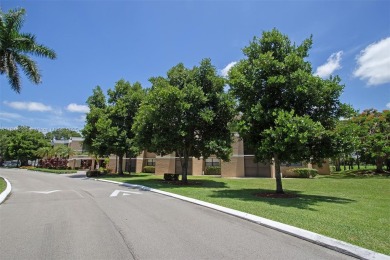 Wonderful and fully upgraded 2-bedroom, 2 1/2 -bath condo in on Bonaventure Country Club in Florida - for sale on GolfHomes.com, golf home, golf lot