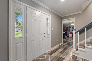 Seller is open to selling the home with OR without the solar on The Course at River Oaks in Arkansas - for sale on GolfHomes.com, golf home, golf lot