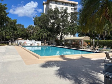 Spectacular Golf and Sunset views from this spacious 2/2 updated on Palm-Aire Country Club and Resort - The Oaks in Florida - for sale on GolfHomes.com, golf home, golf lot