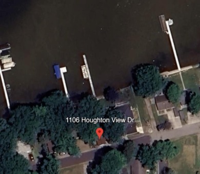 Charming Houghton Lake Waterfront Cottage - Move-In Ready with on Pine View Highlands Golf Course in Michigan - for sale on GolfHomes.com, golf home, golf lot