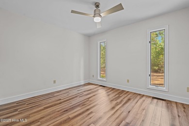 NOW OFFERING $10K in SELLER PAID closing cost credit & enjoy the on Pinehurst Resort and Country Club in North Carolina - for sale on GolfHomes.com, golf home, golf lot