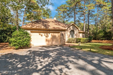 NOW OFFERING $10K in SELLER PAID closing cost credit & enjoy the on Pinehurst Resort and Country Club in North Carolina - for sale on GolfHomes.com, golf home, golf lot