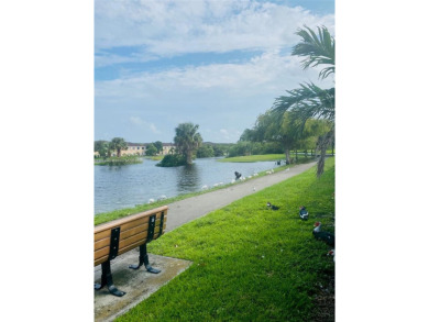 Beautiful and remodeled townhouse with 4 bedrooms and 3 full on Country Club of Miami in Florida - for sale on GolfHomes.com, golf home, golf lot