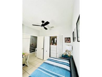 Beautiful and remodeled townhouse with 4 bedrooms and 3 full on Country Club of Miami in Florida - for sale on GolfHomes.com, golf home, golf lot