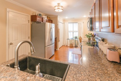 Welcome to this beautiful 2 story condominium that is nestled in on Knoxville Golf Course in Tennessee - for sale on GolfHomes.com, golf home, golf lot