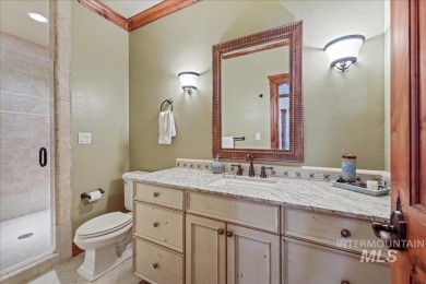 Stunning McCall Condo in Unbeatable Location -Nestled just  1/4 on McCall Municipal Golf Course in Idaho - for sale on GolfHomes.com, golf home, golf lot