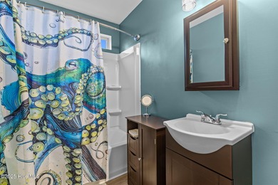 Beautiful 4-bed, 2.5 bath home built in 2000 perfectly on Eagle Creek Golf Club and Grill in North Carolina - for sale on GolfHomes.com, golf home, golf lot