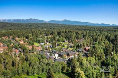 Stunning McCall Condo in Unbeatable Location -Nestled just  1/4 on McCall Municipal Golf Course in Idaho - for sale on GolfHomes.com, golf home, golf lot