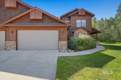 Stunning McCall Condo in Unbeatable Location -Nestled just  1/4 on McCall Municipal Golf Course in Idaho - for sale on GolfHomes.com, golf home, golf lot