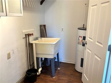 WELL MAINTAINED 2 STORY END UNIT TOWNHOME. VERY DESIRABLE AREA on Canandaigua Country Club in New York - for sale on GolfHomes.com, golf home, golf lot