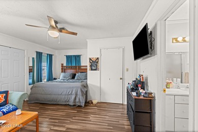 'CURRENTLY UNDER CONTRACT, SELLER WILL CONSIDER BACK UP OFFERS.' on Holiday Golf Club in Florida - for sale on GolfHomes.com, golf home, golf lot