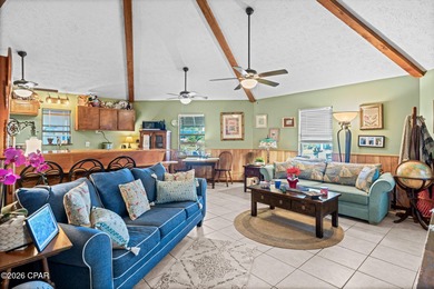 'CURRENTLY UNDER CONTRACT, SELLER WILL CONSIDER BACK UP OFFERS.' on Holiday Golf Club in Florida - for sale on GolfHomes.com, golf home, golf lot