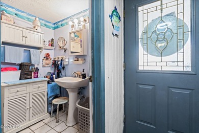 'CURRENTLY UNDER CONTRACT, SELLER WILL CONSIDER BACK UP OFFERS.' on Holiday Golf Club in Florida - for sale on GolfHomes.com, golf home, golf lot