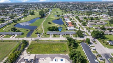 This quiet villa home has a full 1,227 AC sq feet of peaceful on Myerlee Country Club in Florida - for sale on GolfHomes.com, golf home, golf lot