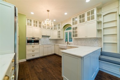 Welcome to Villas Del Verde, a private, gated on Pasadena Yacht and Country Club in Florida - for sale on GolfHomes.com, golf home, golf lot