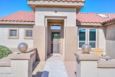 THIS ADORABLE, TURN-KEY, SONOMA OFFERS A SPLIT FLOORPLAN W/ 2 on Desert Springs Golf Course in Arizona - for sale on GolfHomes.com, golf home, golf lot