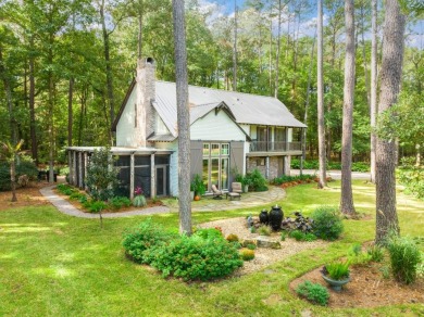 Stunning 2 bedroom, 2 bath Lowcountry cottage in an idyllic on The Ford Field and River Club  in Georgia - for sale on GolfHomes.com, golf home, golf lot