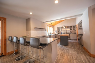 Enjoy perfect Vermont styling in this spacious and functional on Mount Snow Golf Club in Vermont - for sale on GolfHomes.com, golf home, golf lot