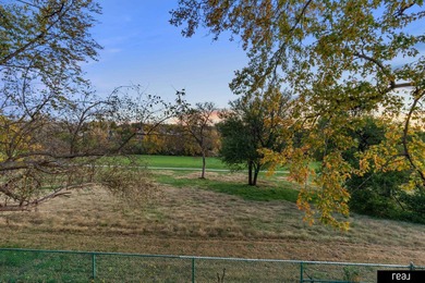 Cristina Luckey, M: , soldbyluckey,   - Open House 01/03 on The Knolls Golf Course in Nebraska - for sale on GolfHomes.com, golf home, golf lot