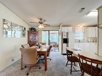 Welcome to 25125 Bellevue, located in the Plantation at Leesburg on Plantation Golf Club in Florida - for sale on GolfHomes.com, golf home, golf lot