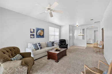 Lovely 2BD/2BA END UNIT villa located in The Links at Pelican on Pelican Pointe Golf and Country Club in Florida - for sale on GolfHomes.com, golf home, golf lot