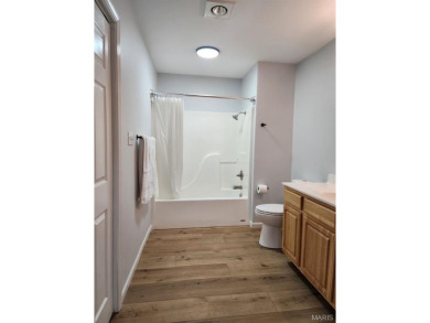 Newly refinished condominium unit in Terre Du Lac.  This on Terre Du Lac Golf and Country Club in Missouri - for sale on GolfHomes.com, golf home, golf lot