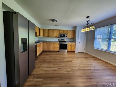 Newly refinished condominium unit in Terre Du Lac.  This on Terre Du Lac Golf and Country Club in Missouri - for sale on GolfHomes.com, golf home, golf lot