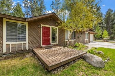 Discover the perfect blend of comfort and convenience in this on McCall Municipal Golf Course in Idaho - for sale on GolfHomes.com, golf home, golf lot