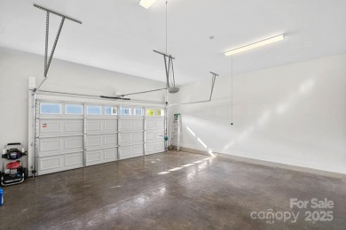 Here is your chance to own a gorgeous home in the golf course on Springfield Golf Course in South Carolina - for sale on GolfHomes.com, golf home, golf lot