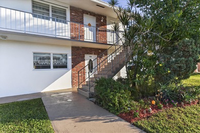Pompano Beach - CORNER UNIT -First Floor -  2 BR/1 BA Upgraded on Leisureville Community Association in Florida - for sale on GolfHomes.com, golf home, golf lot