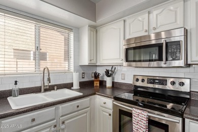 Welcome home to this charming 3-bedroom residence in a desirable on Kokopelli Golf Course in Arizona - for sale on GolfHomes.com, golf home, golf lot