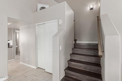 Welcome home to this charming 3-bedroom residence in a desirable on Kokopelli Golf Course in Arizona - for sale on GolfHomes.com, golf home, golf lot