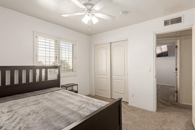 Welcome home to this charming 3-bedroom residence in a desirable on Kokopelli Golf Course in Arizona - for sale on GolfHomes.com, golf home, golf lot