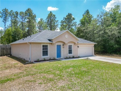 Discover the perfect blend of modern updates and move-in-ready on Citrus Springs Country Club in Florida - for sale on GolfHomes.com, golf home, golf lot