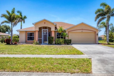 Under contract-accepting backup offers. Looking for a 3 bedroom on Duffys Golf Center in Florida - for sale on GolfHomes.com, golf home, golf lot