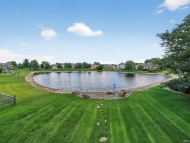 Beautiful brick-front home in Wellington Lakes, Granger! Enjoy on Knollwood Country Club in Indiana - for sale on GolfHomes.com, golf home, golf lot