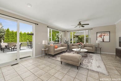 MOVE IN READY!! All the amenities of Sun City with a FLEXIBLE on Whisper Creek Golf Club in Illinois - for sale on GolfHomes.com, golf home, golf lot