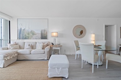 UNIT IN THE HEART OF AVENTURA JUST 5 MIN AWAY FROM THE BEACH on Turnberry Isle Resort and Club in Florida - for sale on GolfHomes.com, golf home, golf lot