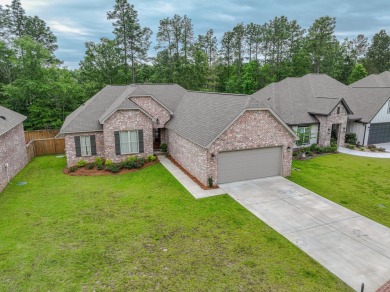 Located on the golf course is this awesome like-new brick home on Shadow Ridge Golf Club in Mississippi - for sale on GolfHomes.com, golf home, golf lot