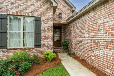 Located on the golf course is this awesome like-new brick home on Shadow Ridge Golf Club in Mississippi - for sale on GolfHomes.com, golf home, golf lot