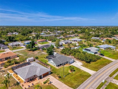 MUST SEE!  SPLIT BEDROOM PLAN!  DOUBLE LOT!  UPDATED!  HEATED on Oyster Creek Golf Club in Florida - for sale on GolfHomes.com, golf home, golf lot