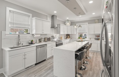 SELLER IS OFFERING CLOSING COST INCENTIVES. This home is a short on Crowfield Golf and Country Club in South Carolina - for sale on GolfHomes.com, golf home, golf lot