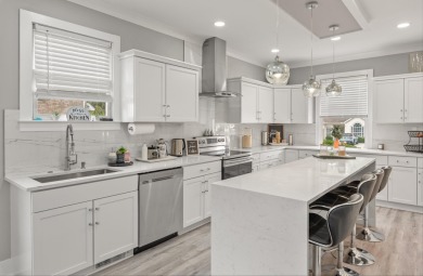SELLER IS OFFERING CLOSING COST INCENTIVES. This home is a short on Crowfield Golf and Country Club in South Carolina - for sale on GolfHomes.com, golf home, golf lot