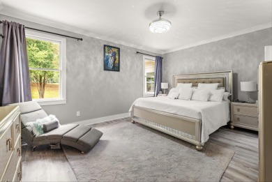 SELLER IS OFFERING CLOSING COST INCENTIVES. This home is a short on Crowfield Golf and Country Club in South Carolina - for sale on GolfHomes.com, golf home, golf lot