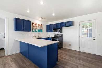 Lake life just got easy. Located in the highly desirable Simmons on Tanglewood Resort in Texas - for sale on GolfHomes.com, golf home, golf lot