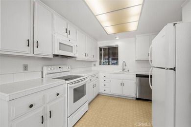 $31,000 PRICE REDUCTION! GREAT VALUE!  POPULAR Laguna Woods on Leisure Village Par 3 Golf Course in California - for sale on GolfHomes.com, golf home, golf lot