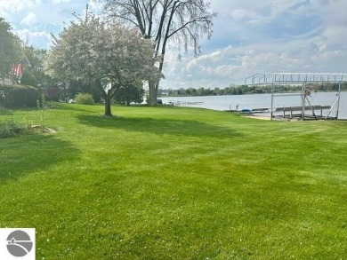 THE LAKE HOUSE. A prime location. Situated right where the on The Pines Golf Course at Lake Isabella in Michigan - for sale on GolfHomes.com, golf home, golf lot