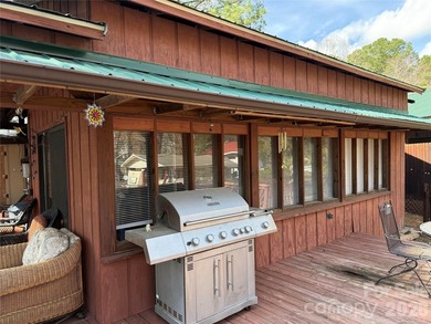 Welcome to 102 Doe Ct. This unit has a great oversized single on The Tillery Tradition Country Club in North Carolina - for sale on GolfHomes.com, golf home, golf lot